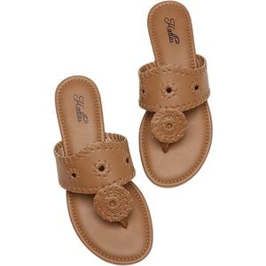 ⭐️3/$25⭐️ Women's Brown Leather Flat Sandals Flip Flop Sandals | Size 10